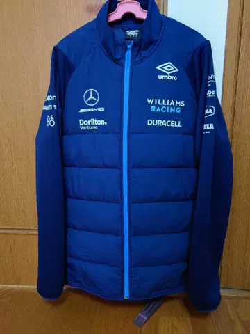 umbro 윌리엄스 2022 F1 지급품 충전솜 재킷 XL