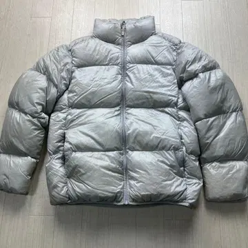 유니클로 울트라 라이트 다운 볼륨 자켓 L 라이트 그레이