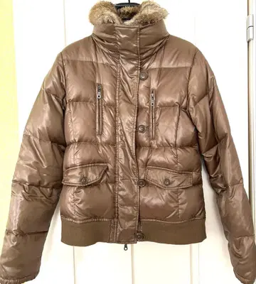 브라운 다운 자켓 퍼 포함 L 사이즈