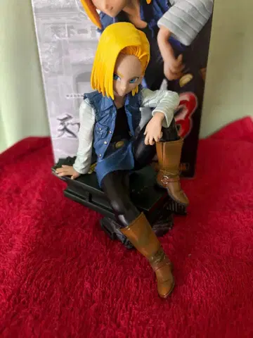 드래곤볼 18호 조형천하제일무도회 피규어