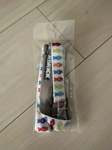 일본관 엑스포 2025 BE@RBRICK 숄더 스트랩 (Flat)