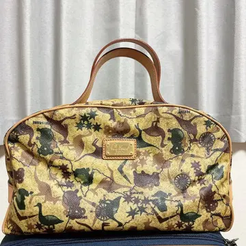 Pierre V. Basel 피에르 V. 바젤 백