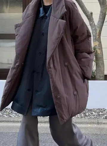 CLANE COCOON SHORT DOWN COAT