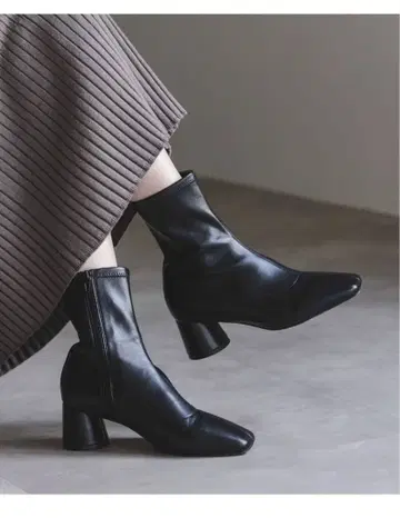 NOBLE 르 베르니 부츠 [ 새상품 택 포함 ]