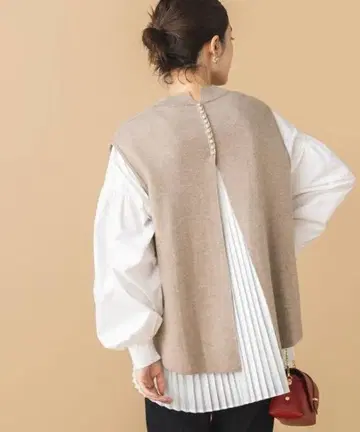 새상품 그레디 브릴리언트 베스트 B 플리츠 SET 블라우스