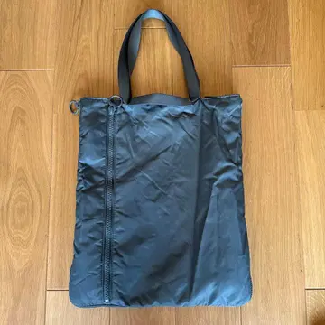 유니클로 U 그레이 토트백 더블 핸들