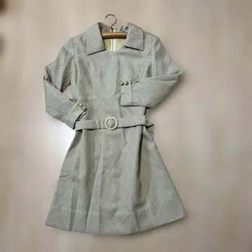 SEKINE 스트라이프 패턴 베이지 원피스