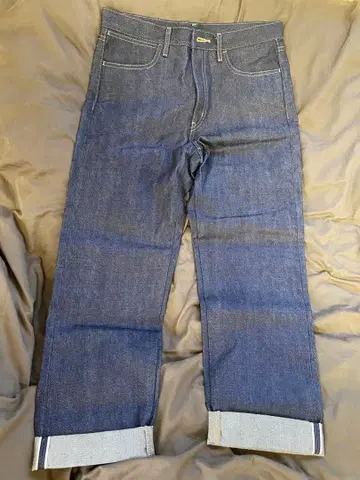 다크 블루 롤업 데님 팬츠