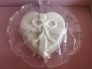 kikisquishy 하트 케이크 가루 묻은 흐릿한 봉투