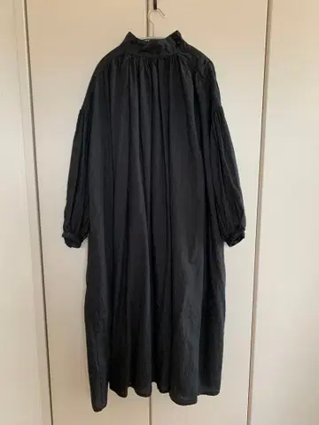 gauze#거즈 버튼 달린 하이넥 롱 원피스