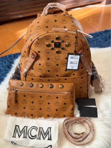 MCM 스터드 장식 백팩 & 파우치 세트