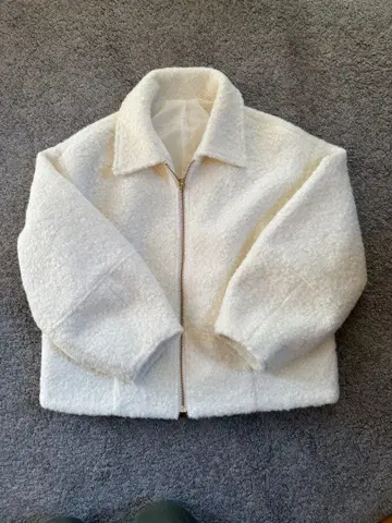 [ 미사용 ] 노리즈 아우터 화이트 블루종 골드 지퍼