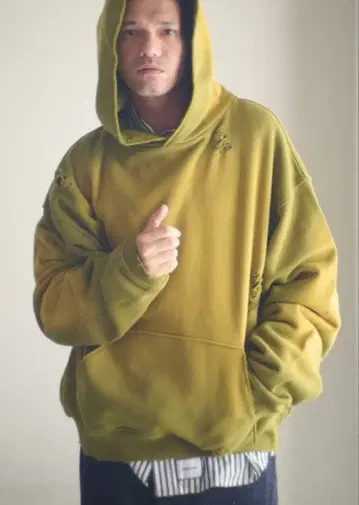 ADAM PATEK (아담 파텍)