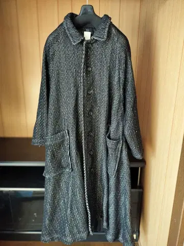 Y's 헤링본 롱 코트