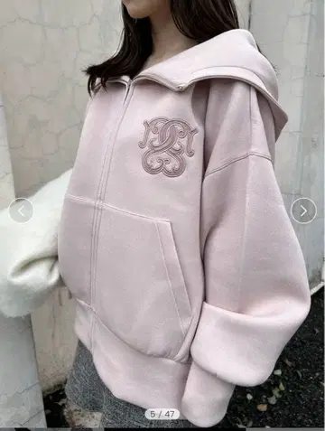 스나이델 볼륨 후드티