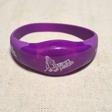 히프마이 Bad Ass Temple 나고야 LED 리스트 밴드