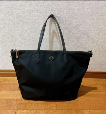 코코세 골드 토트백 포코노 나일론 블랙