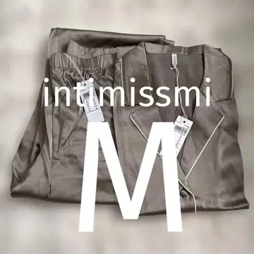 [ 새상품 택 포함 ] intimissmi 베이지 실크 파자마 세트