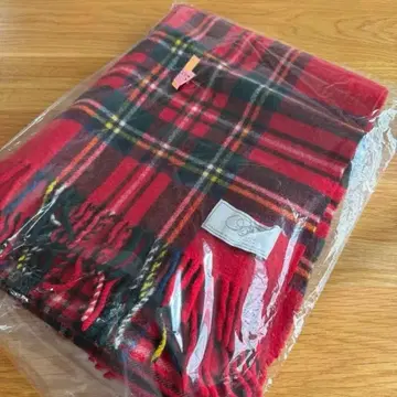 BRONTE 램스울 100% 체크 무늬 스톨