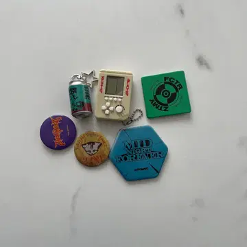 계속 한밤중이면 좋을 텐데. 가챠 굿즈 세트