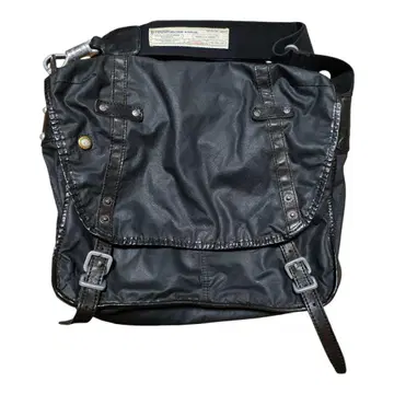 TOUGH 숄더백 블랙