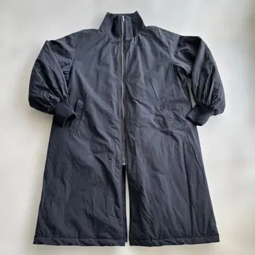 블랙 롱 코트 벌룬 슬리브