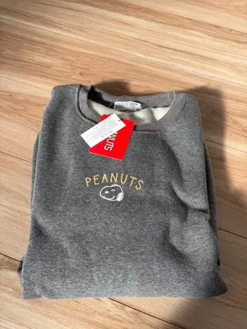 [ 새상품 ] SNOOPY 속기모 맨투맨