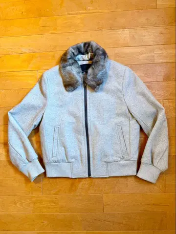 BANANA REPUBLIC 퍼 트리밍 자켓 M 사이즈 그레이