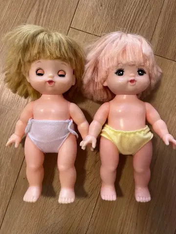 멜짱 네네짱 2체 세트