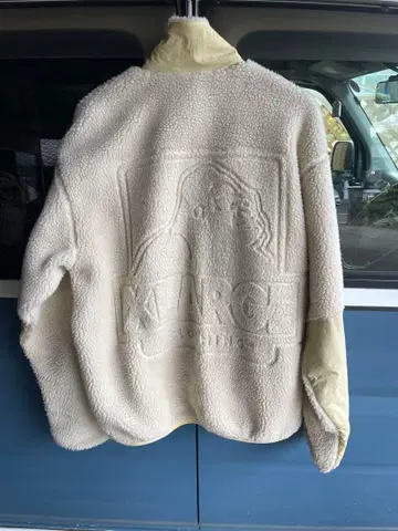 XLARGE 보아 자켓 크림색