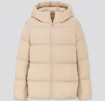 유니클로 울트라 라이트 다운 코쿤 후드티