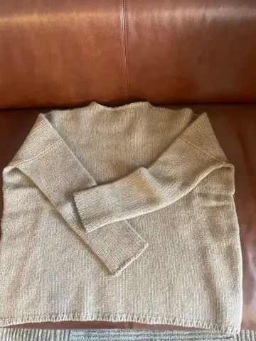 ARTS & Science 니트