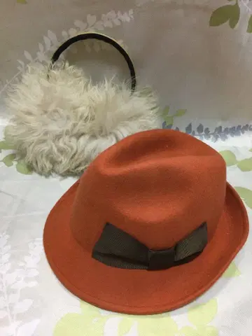 새상품 오렌지 리본 포함 햇 & 이어워머