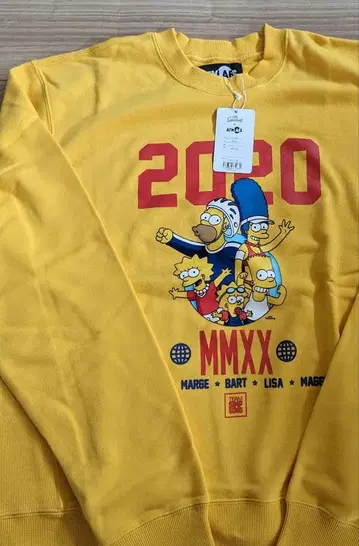 미사용 새상품 아토모스랩 심슨 콜라보 트레이닝복 L 사이즈