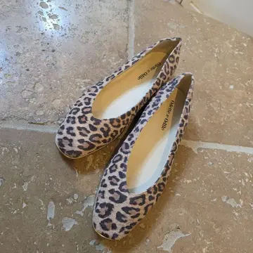 새상품급! Odette e Odile 레오파드 무늬 플랫슈즈 21.5cm