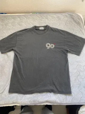 9090 그레이 T셔츠