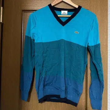 LACOSTE 파랑 그라데이션 스웨터 사이즈 3