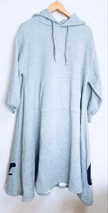 로데오 후드 부착 롱 후드티 그레이