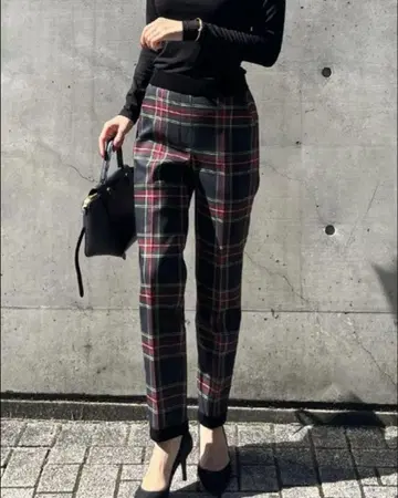 새상품 인기 완판 JENNE 속기모 타탄 체크 슬림 팬츠 S