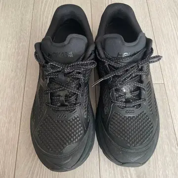 새상품급 [ HOKA ] 클리프톤 9 스니커즈 27cm