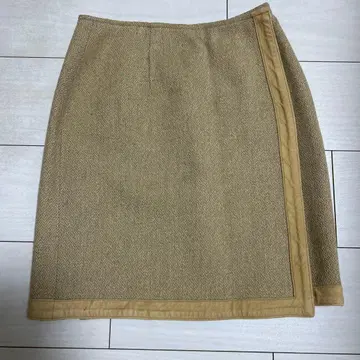 랄프 로렌 베이지 트위드 랩 스커트 사이즈 9