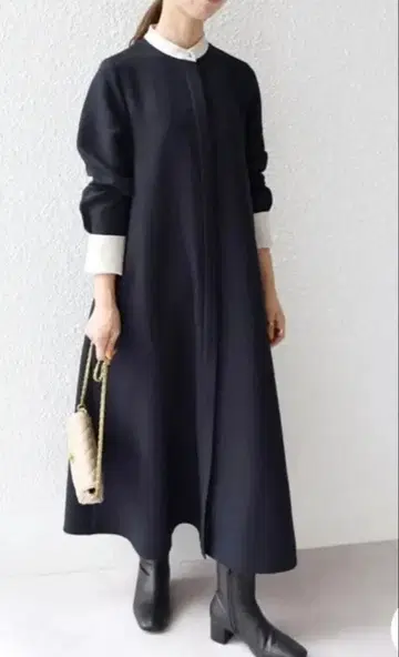 [ 미사용 새상품 ] ships any 더블 크로스 A 라인 셔츠 원피스