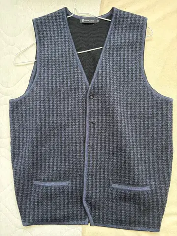 Graceful Days 체크 무늬 울 혼방 베스트