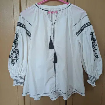 BABYLO 보헤미안 블라우스