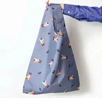 파밀리아 BAGGU 콜라보 에코백 M 사이즈 온라인 한정판 미사용 새상품