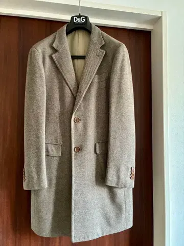 브리라 페르 일 구스토 체스터 코트