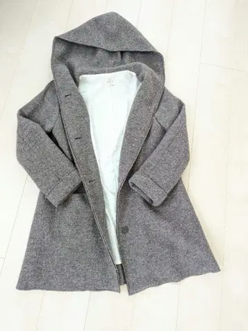 새상품급 사만사 모스모스 코트