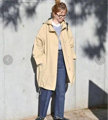 B.C STOCK 유틸리티 코트 후드 부착 베이지