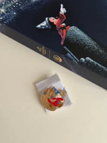 고디바 [판타지아] 컬렉션 오리지널 핀즈