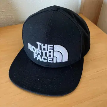 THE NORTH FACE 블랙 캡 프리 사이즈